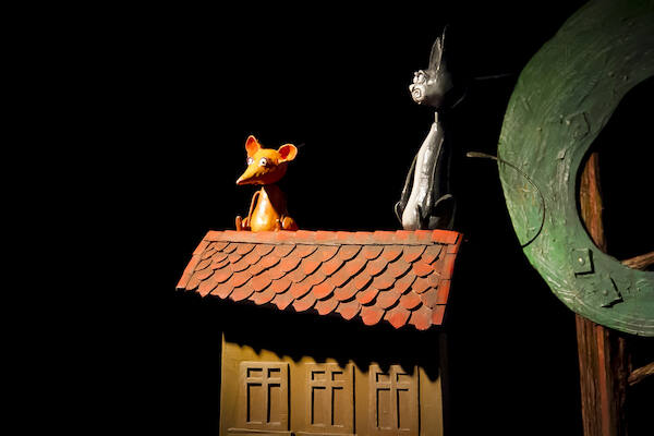 História de um Gato e de um Rato que se Tornaram Amigos História de um Gato e de um Rato que se Tornaram Amigos