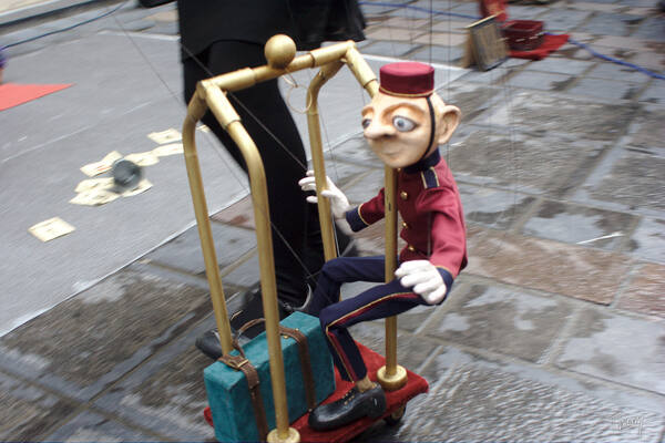 O Paquete . 68.36 O Paquete . 68